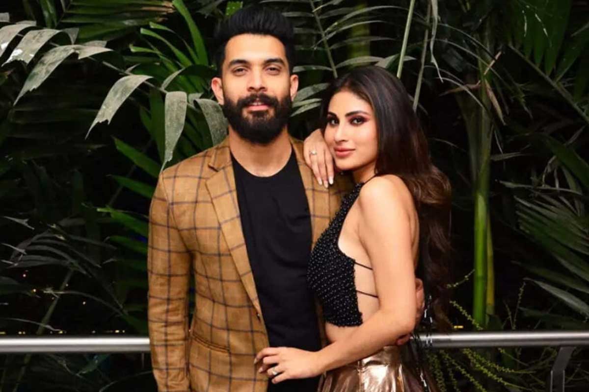 Mouni Roy & Suraj Nambiar split, say they will 